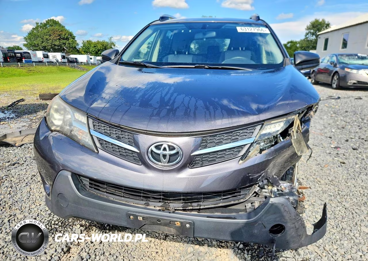 2015 Toyota Rav4 Le VIN:JTMBFREV0FJ044311 - 5