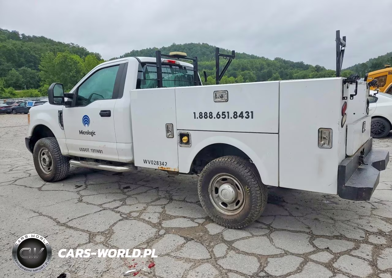 2017 Ford F250 Super Duty VIN:1FDBF2B60HEC56427 - 2