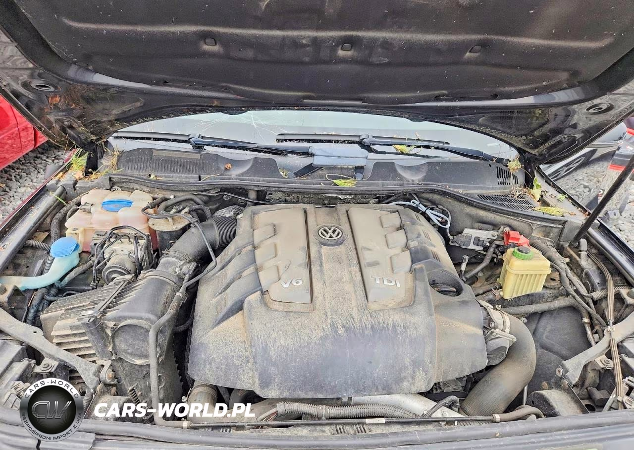 2014 Volkswagen Touareg V6 Tdi VIN:WVGEP9BP2ED001212 - 11