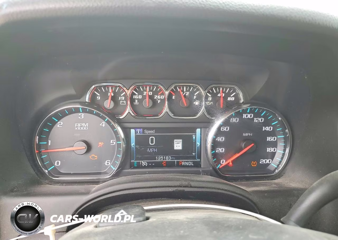 2017 Chevrolet Suburban K1500 Lt VIN:1GNSKHKC4HR184608 - 9
