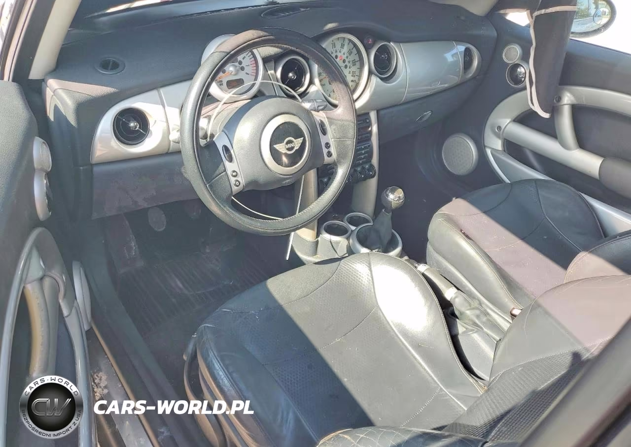 2002 Mini Cooper VIN:WMWRC334X2TC37790 - 8