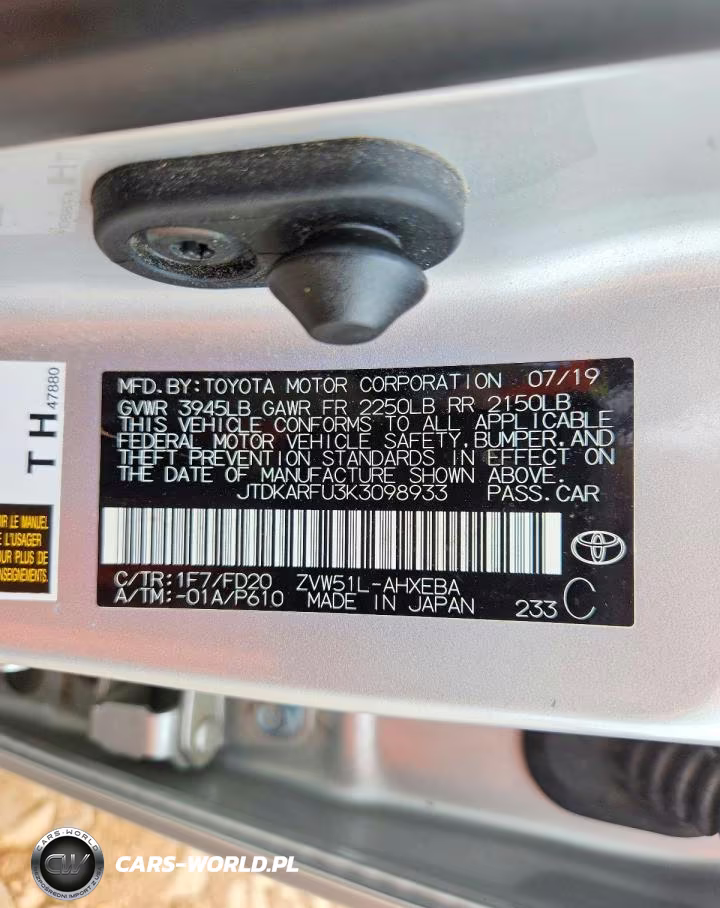 2019 Toyota Prius Le VIN:JTDKARFU3K3098933 - 13