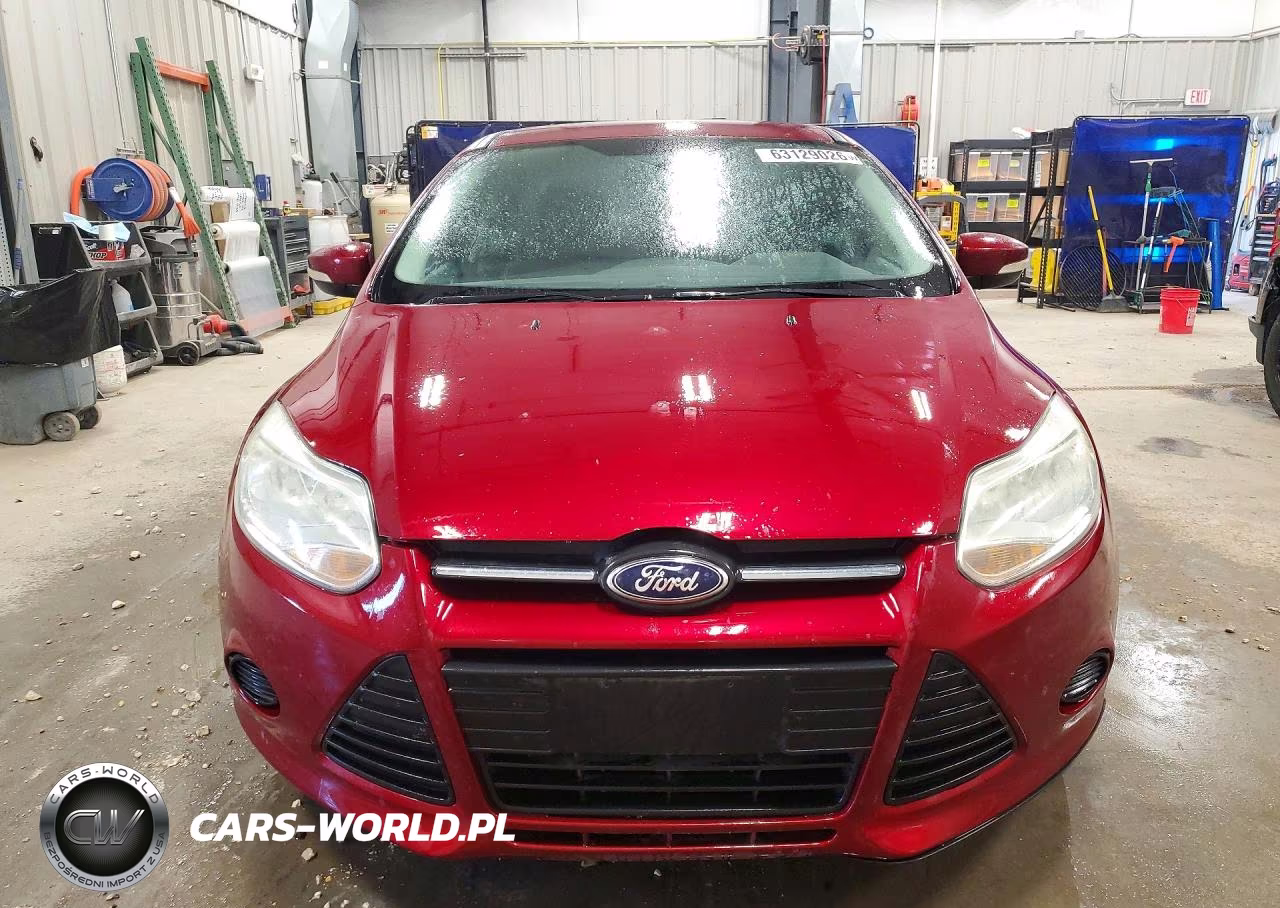 2014 Ford Focus Se VIN:1FADP3F26EL260230 - 5