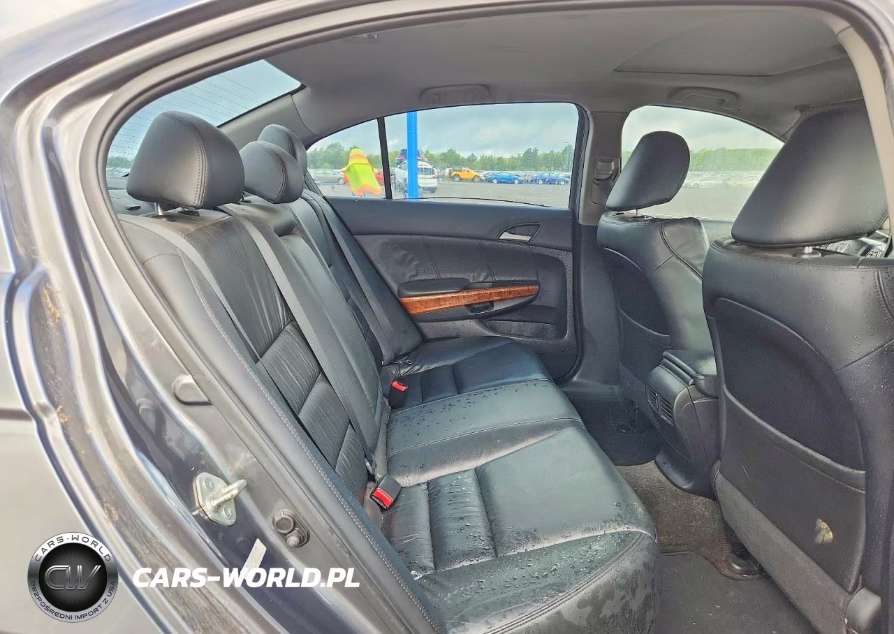 2011 Honda Accord Exl VIN:1HGCP2F88BA015653 - 10