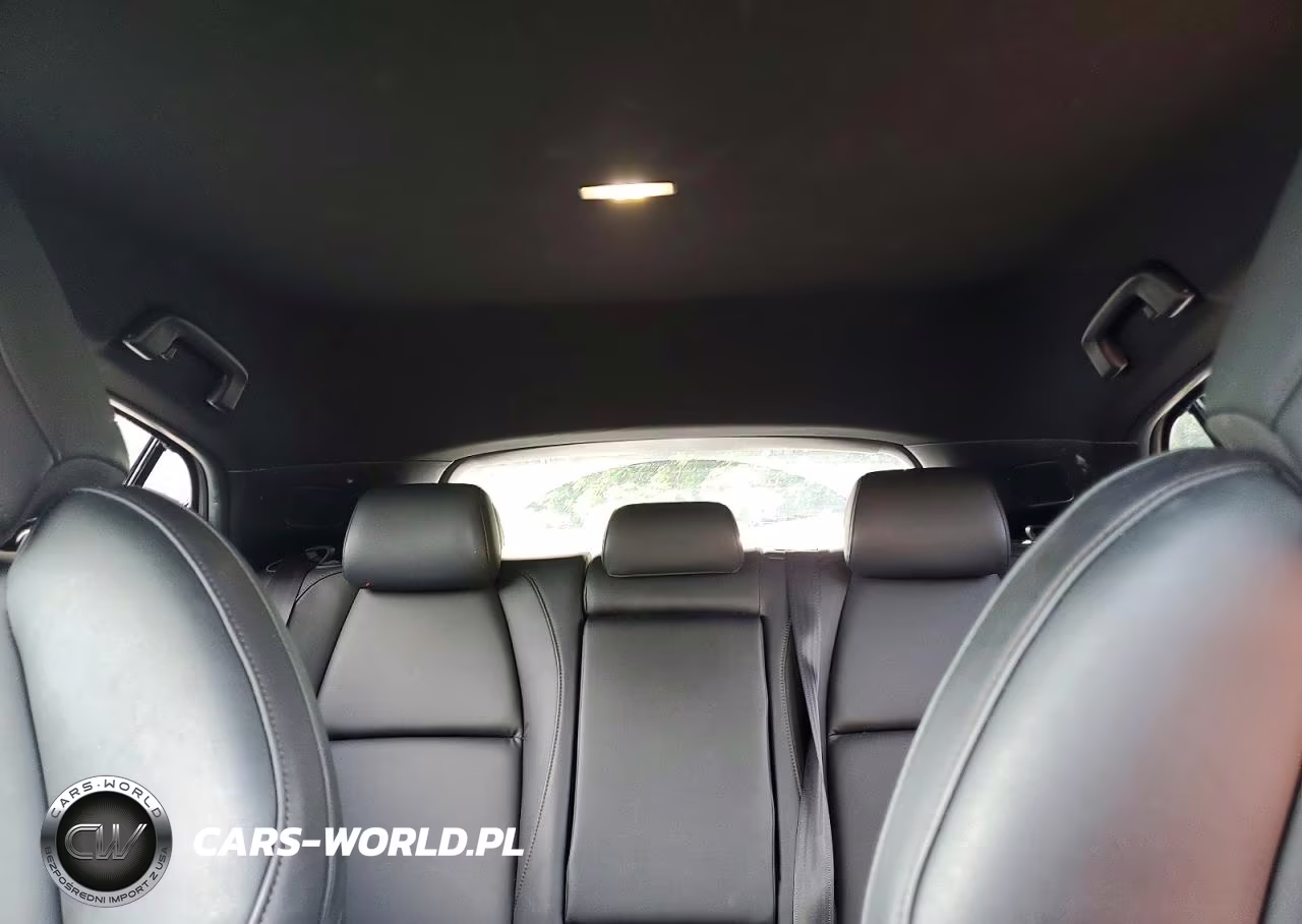 2020 Mazda 3 Preferred VIN:JM1BPBMMXL1159362 - 10