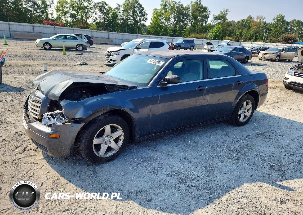 2007 Chrysler 300 VIN:2C3LA43R57H802131 - 1