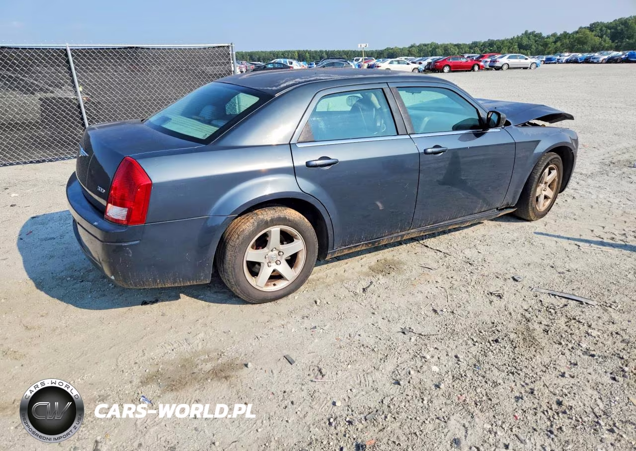 2007 Chrysler 300 VIN:2C3LA43R57H802131 - 3