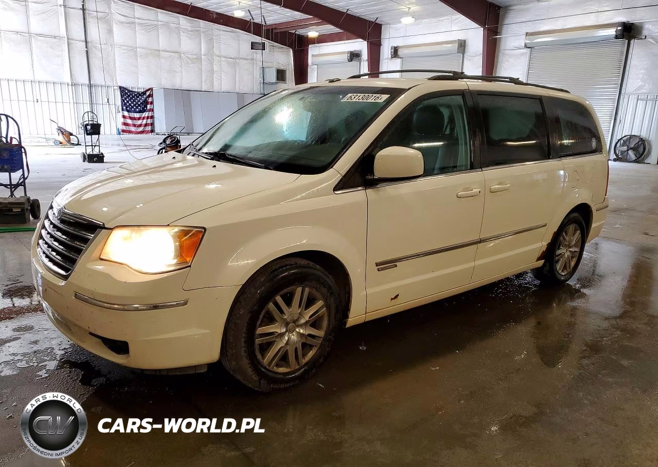 2010 Chrysler Town & Country Touring VIN:2A4RR5DX7AR290739 - 1