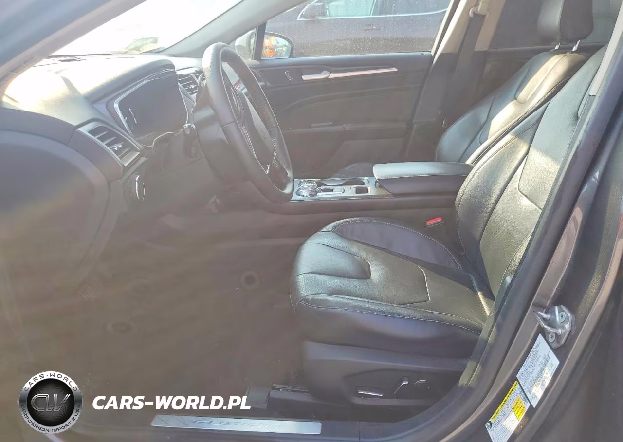2020 Ford Fusion Titanium VIN:3FA6P0D93LR192345 - 7
