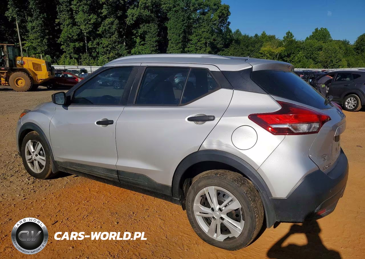2018 Nissan Kicks S VIN:3N1CP5CU4JL531102 - 2