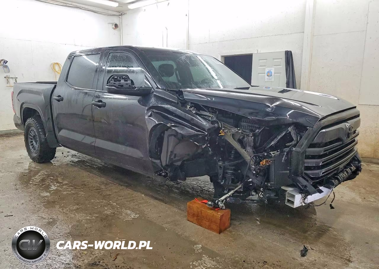 2023 Toyota Tundra Sr VIN:5TFKB5DB4PX084238 - 4