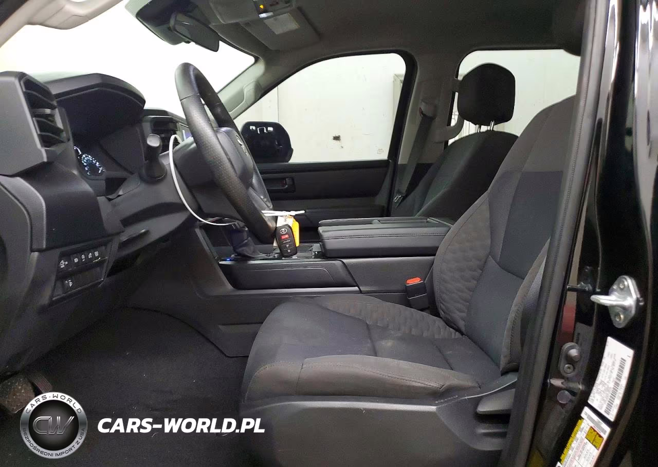 2023 Toyota Tundra Sr VIN:5TFKB5DB4PX084238 - 7