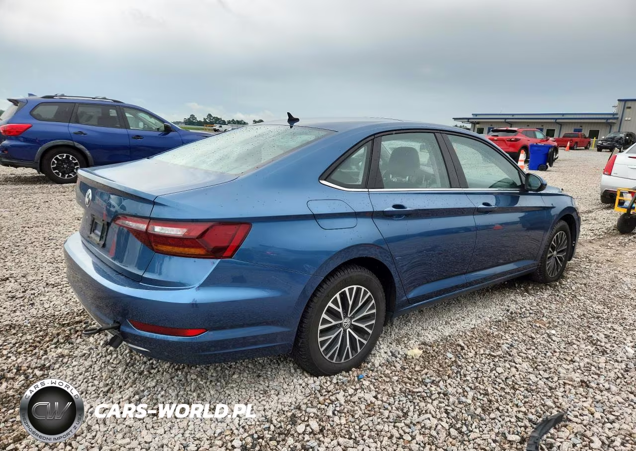 2019 Volkswagen Jetta S VIN:3VWCB7BU3KM201310 - 3