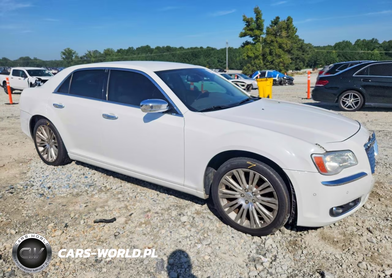 2011 Chrysler 300 Limited VIN:2C3CA5CG9BH509426 - 4