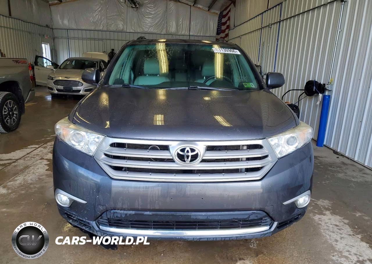 2011 Toyota Highlander Se VIN:5TDBK3EH2BS041877 - 5