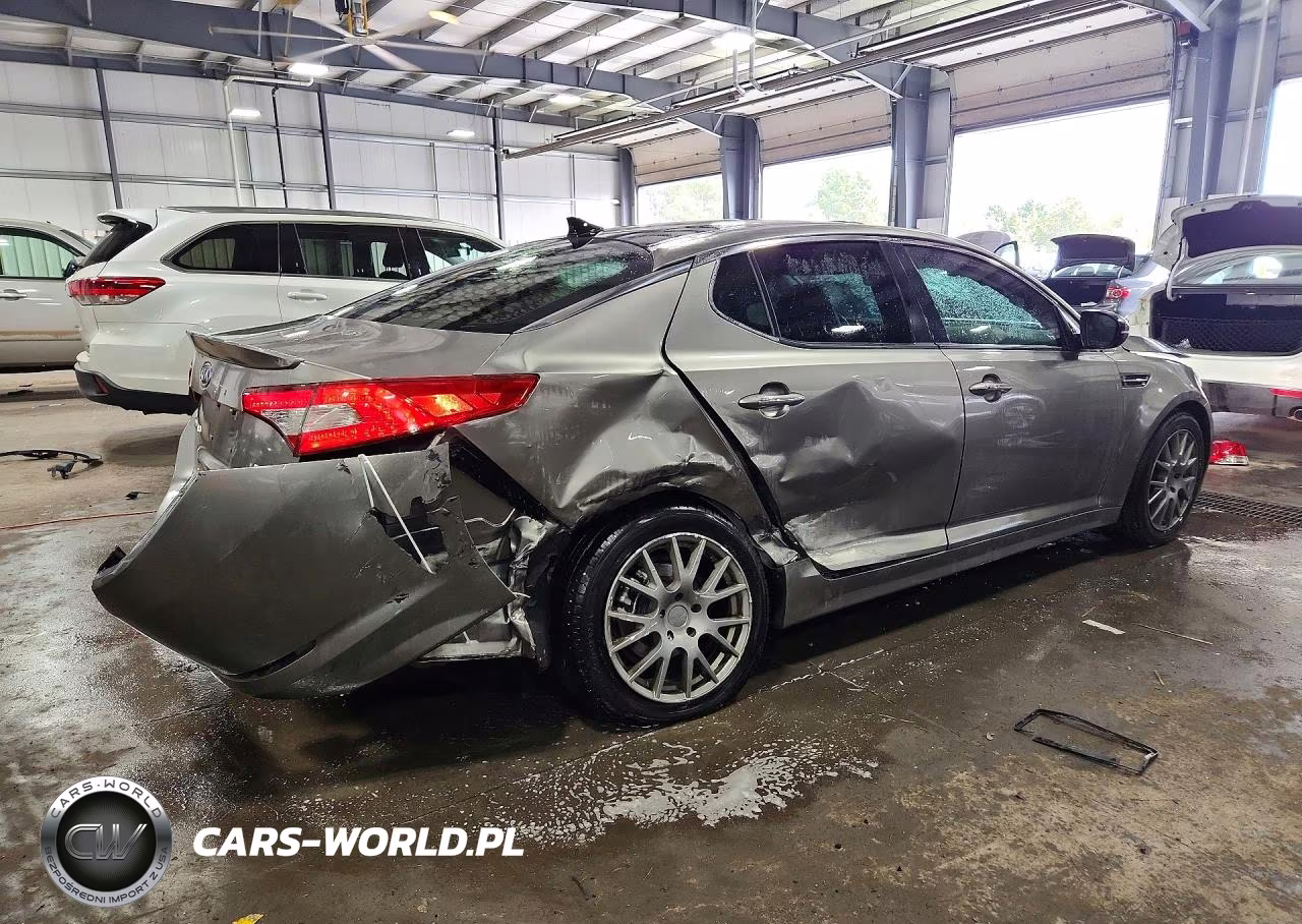 2012 Kia Optima Sx VIN:5XXGR4A68CG013225 - 3