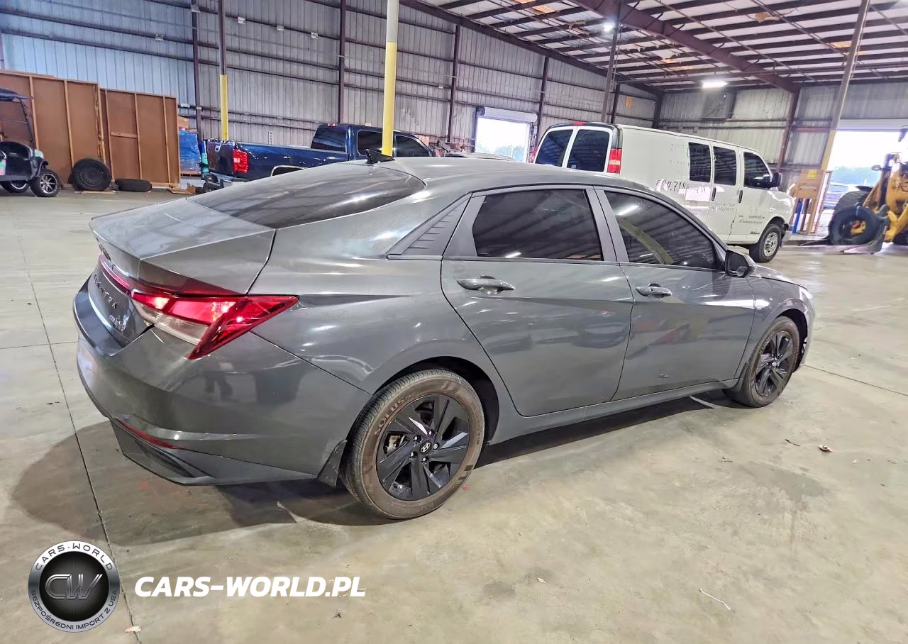 2023 Hyundai Elantra Blue VIN:KMHLM4AJ6PU078250 - 3