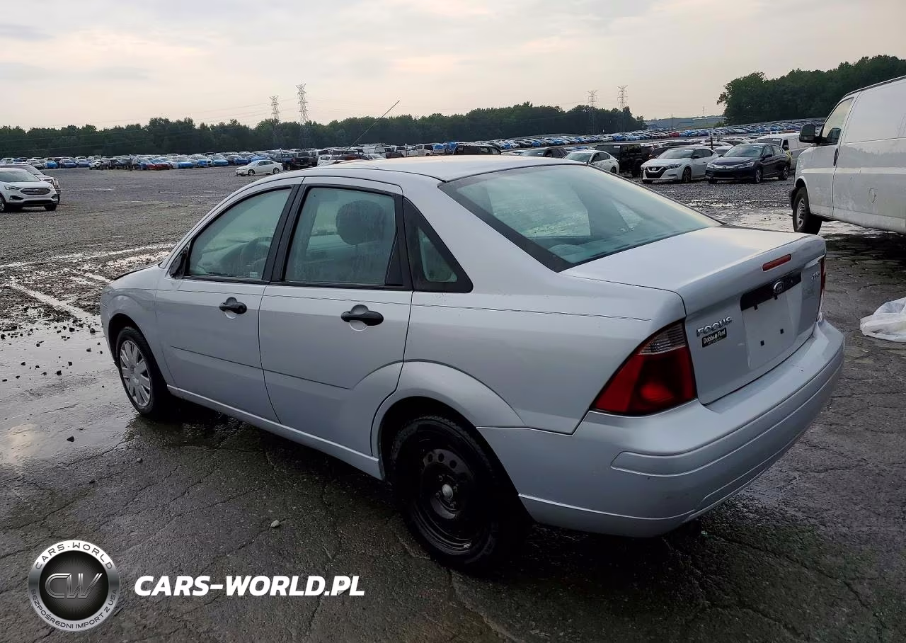 2005 Ford Focus Zx4 VIN:1FAFP34N15W155308 - 2