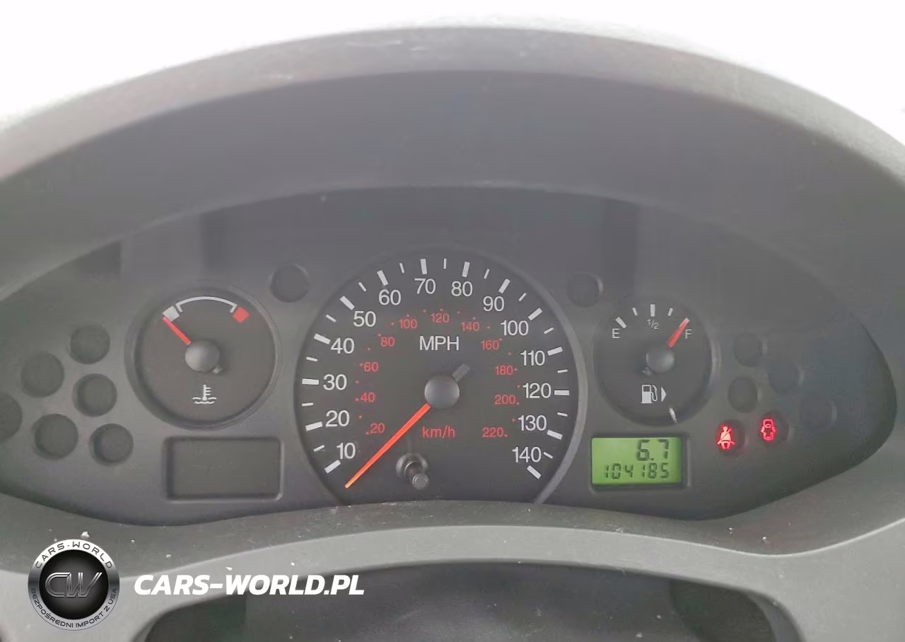 2005 Ford Focus Zx4 VIN:1FAFP34N15W155308 - 9
