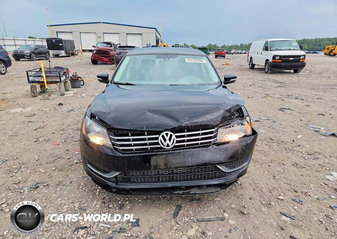 2013 Volkswagen Passat Se VIN:1VWBN7A36DC069580 - 5