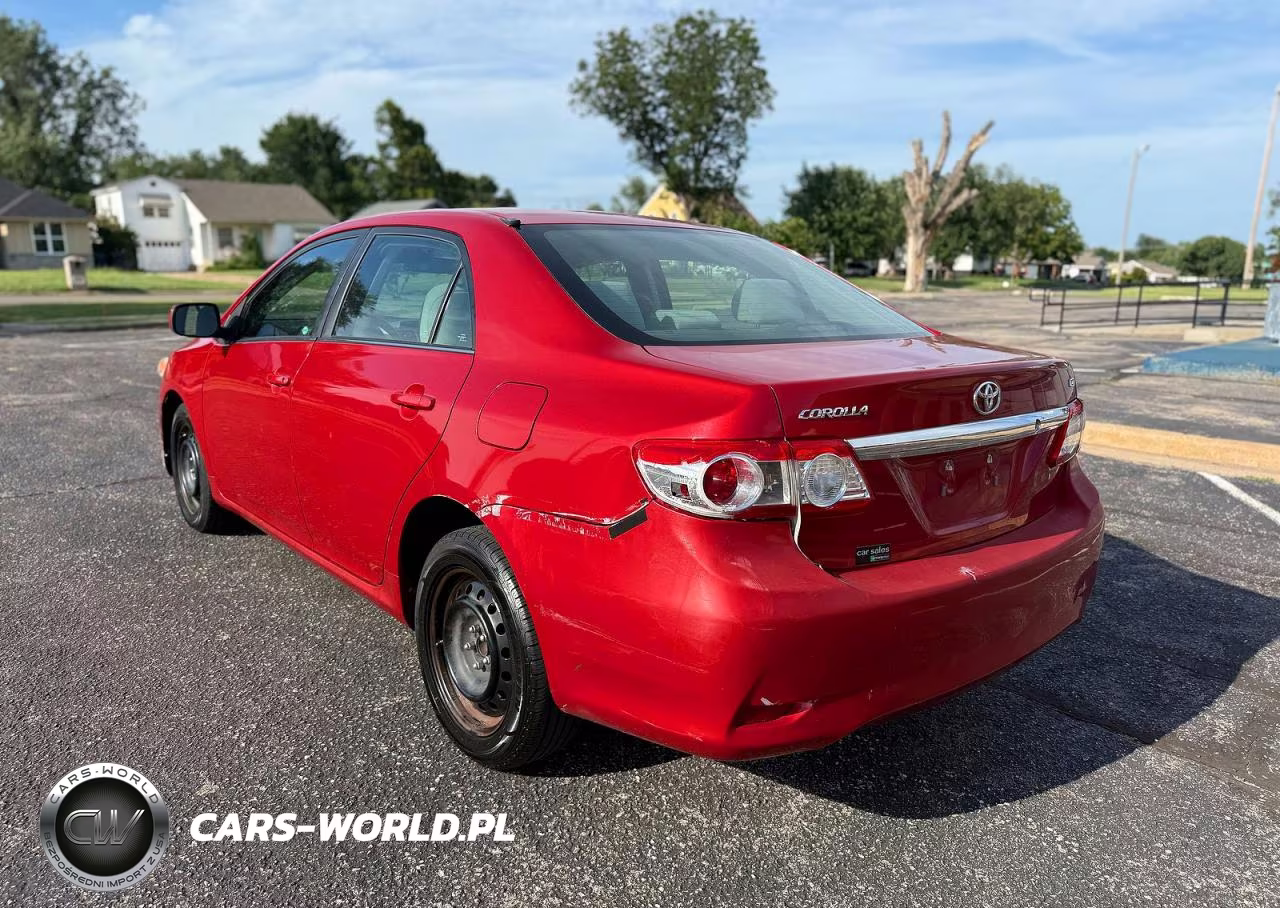 2013 Toyota Corolla Le VIN:5YFBU4EE9DP156316 - 3