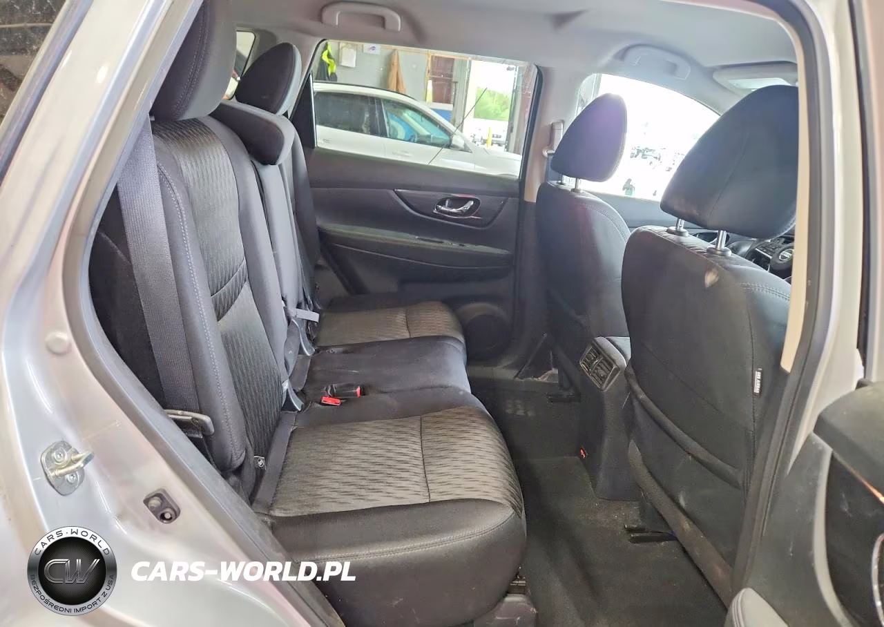 2020 Nissan Rogue S VIN:5N1AT2MV4LC751565 - 11