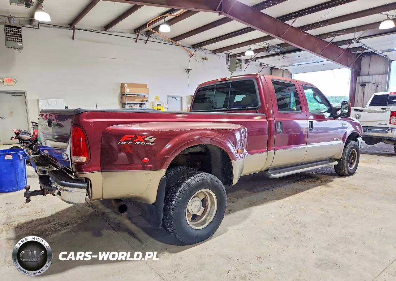 2004 Ford F350 Super Duty VIN:1FTWW33P74EC46006 - 3