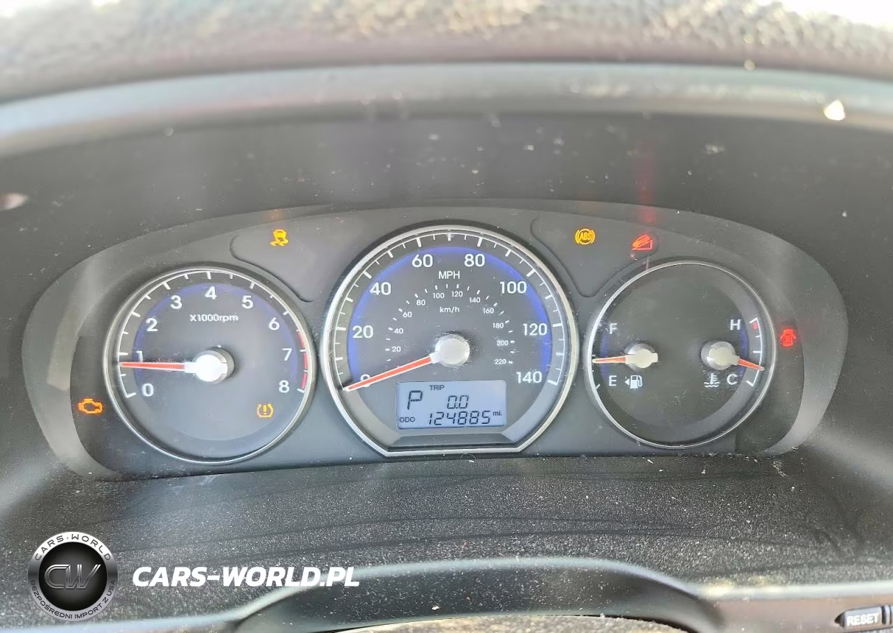 2012 Hyundai Santa Fe Gls VIN:5XYZGDAB0CG096995 - 9