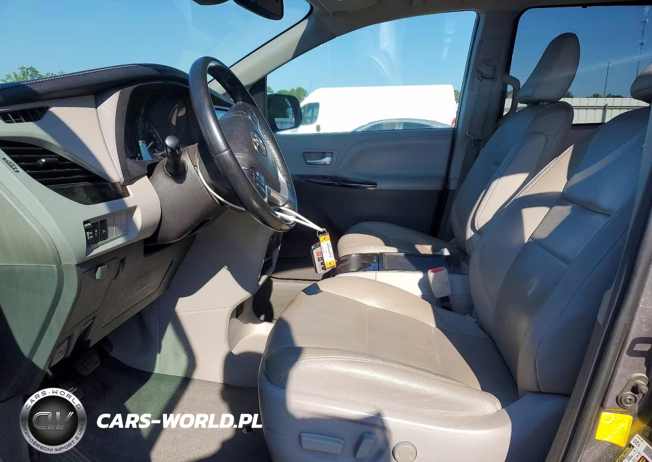 2018 Toyota Sienna Xle Premium 8-Passenger VIN:5TDYZ3DC2JS960353 - 7