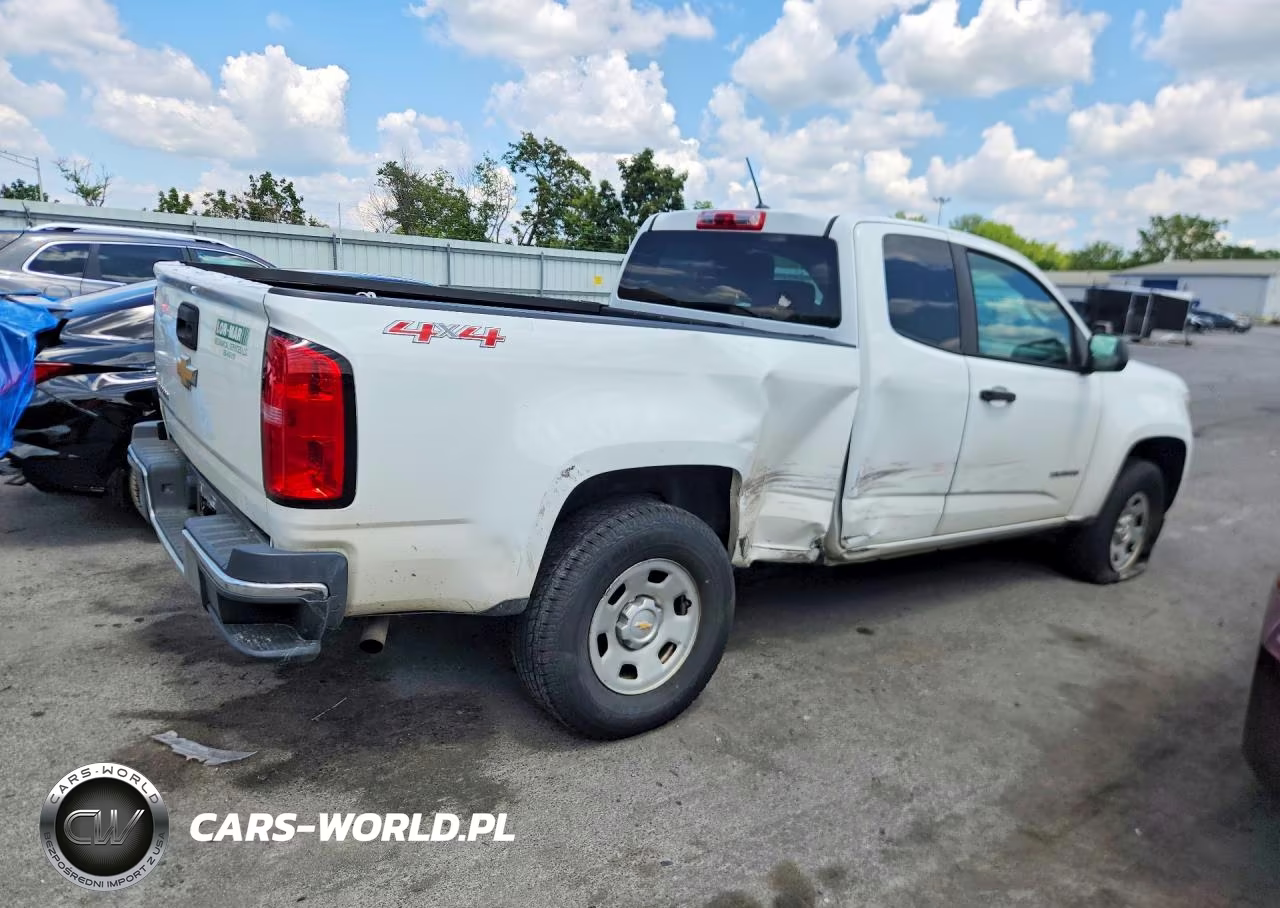 2017 Chevrolet Colorado VIN:1GCHTBEA2H1223816 - 3