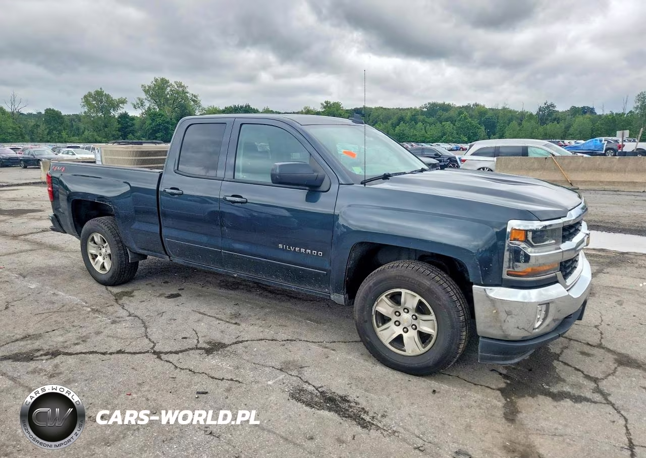 2018 Chevrolet Silverado K1500 Lt VIN:1GCVKREC0JZ232781 - 4