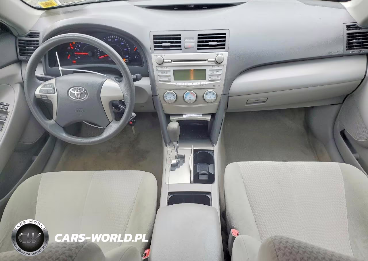 2010 Toyota Camry Le VIN:4T1BF3EKXAU008762 - 8