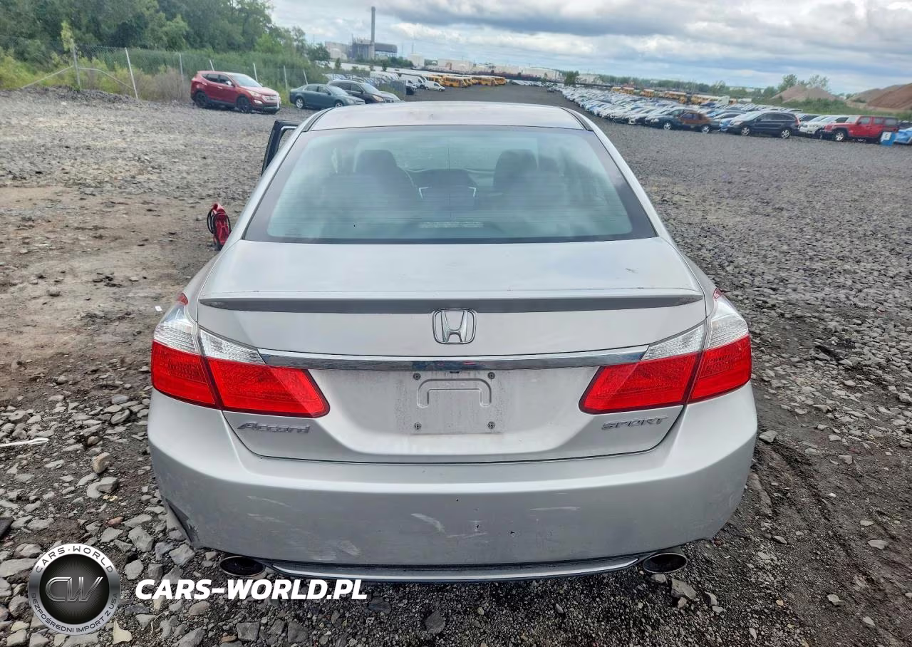 2015 Honda Accord Sport VIN:1HGCR2F53FA151274 - 6