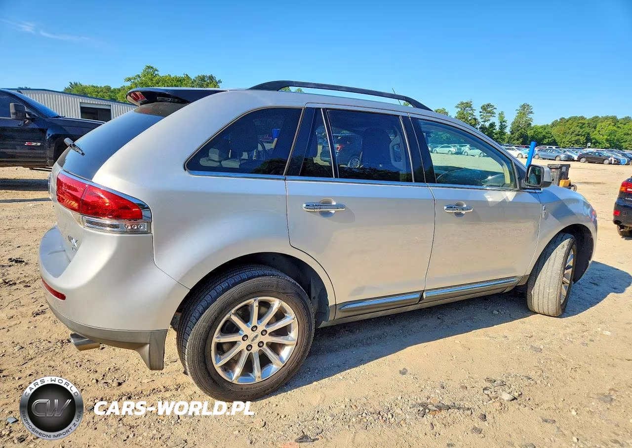 2011 Lincoln Mkx VIN:2LMDJ8JK7BBJ07447 - 3