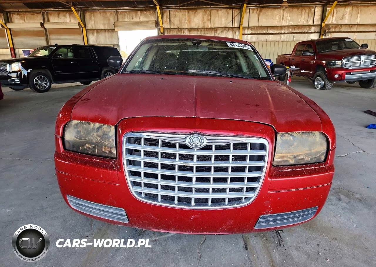 2007 Chrysler 300 VIN:2C3KA43R17H702555 - 5