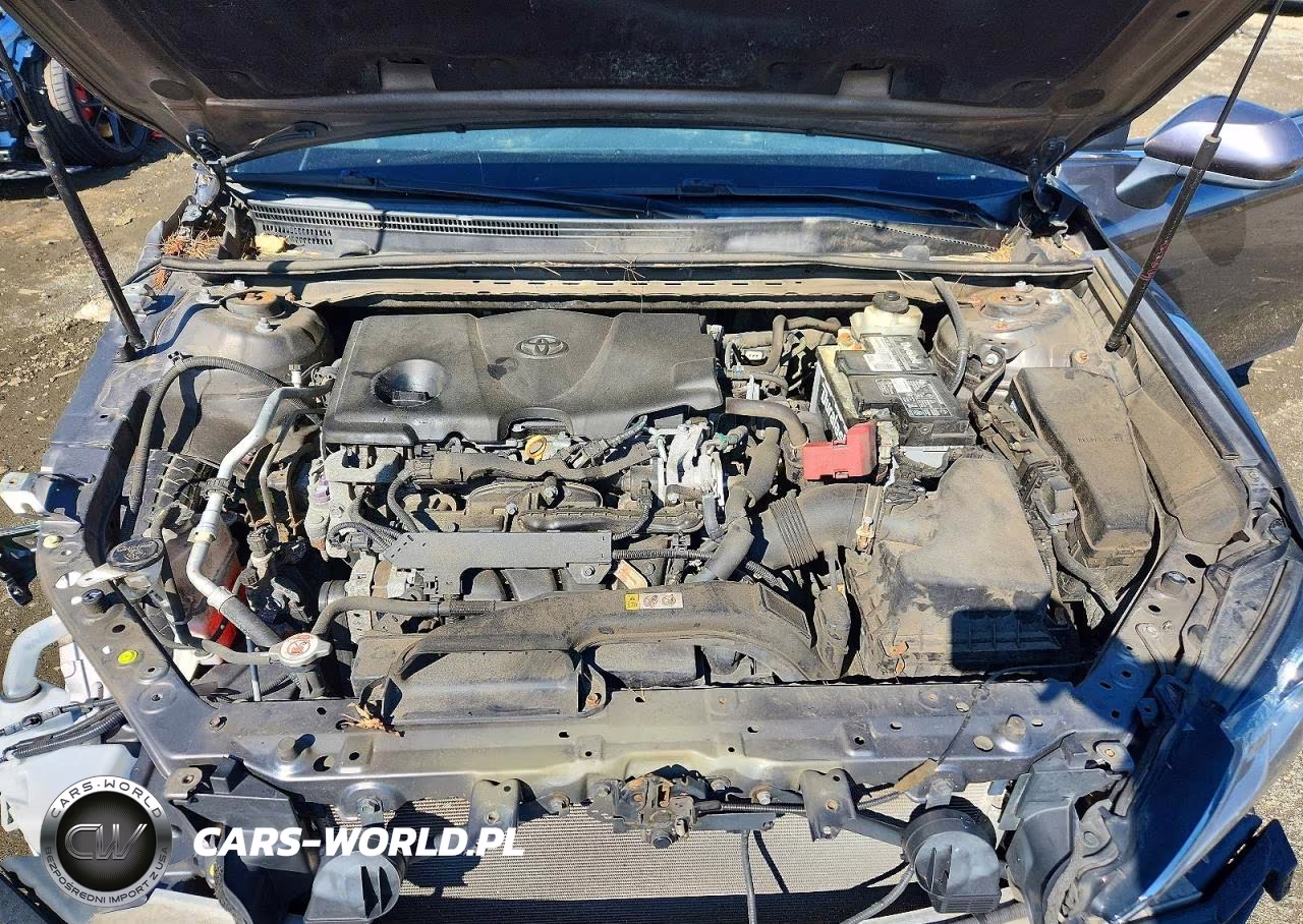 2018 Toyota Camry Le VIN:4T1B11HK9JU565936 - 11