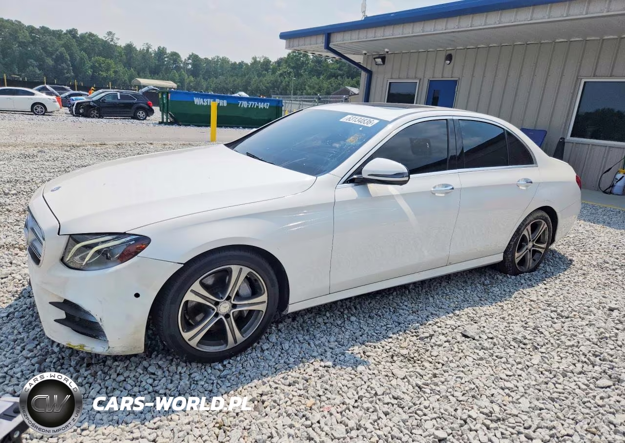 2017 Mercedes-Benz E 300