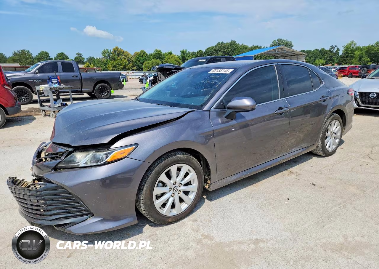 2019 Toyota Camry VIN:4T1B11HK2KU809363 - 1