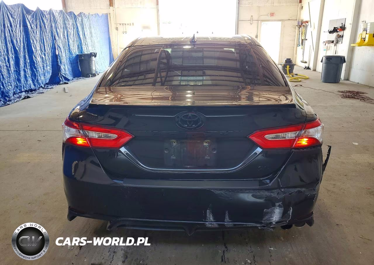 2020 Toyota Camry Se Nightshade VIN:4T1G11AK8LU358926 - 6