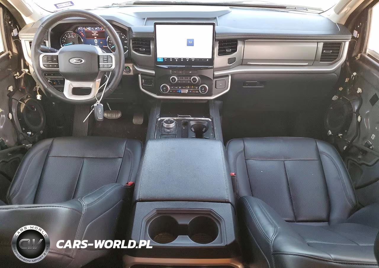 2024 Ford Expedition Xlt VIN:1FMJU1H88REA93824 - 8