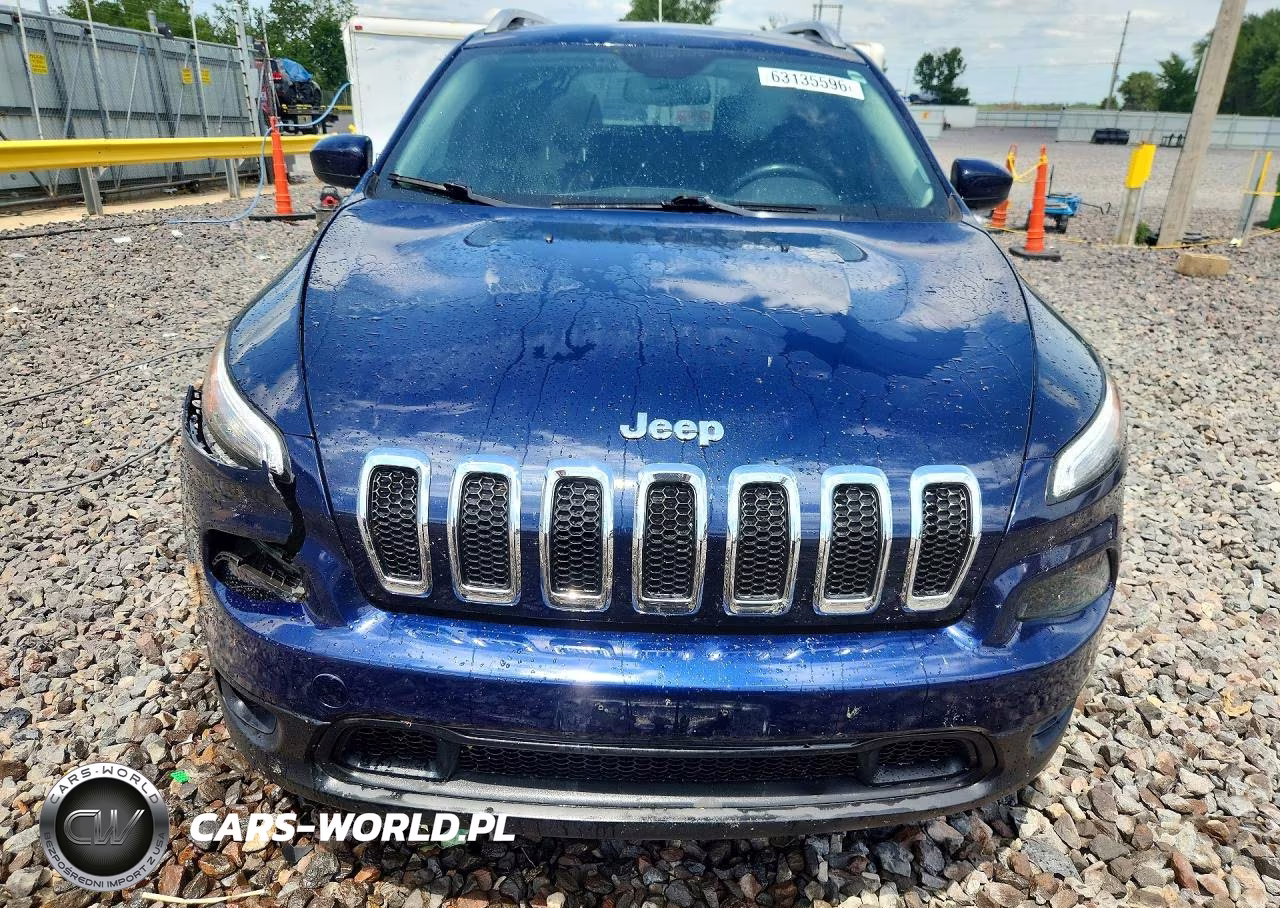 2014 Jeep Cherokee Latitude VIN:1C4PJMCS9EW145364 - 5