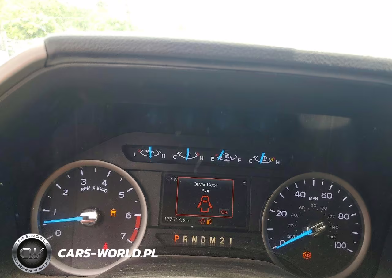 2019 Ford F250 Super Duty VIN:1FT7X2A69KEE18474 - 9