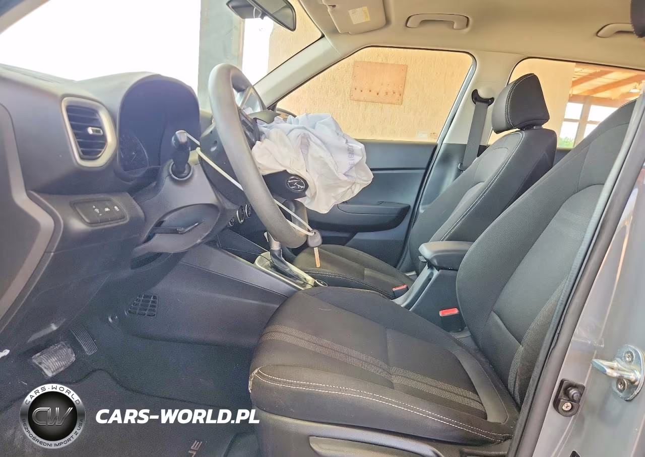 2020 Hyundai Venue Sel VIN:KMHRC8A37LU016243 - 7