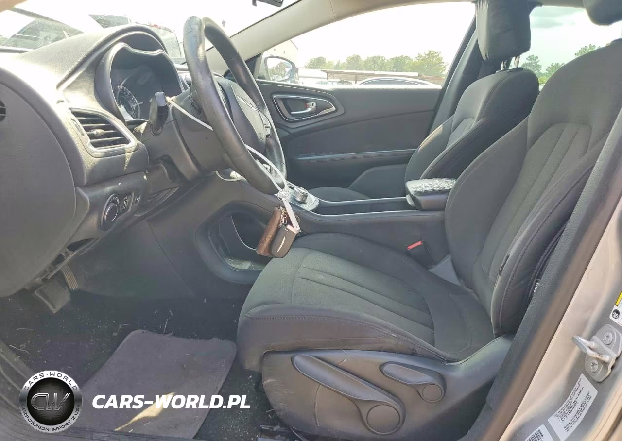 2015 Chrysler 200 Limited VIN:1C3CCCAB0FN628615 - 7