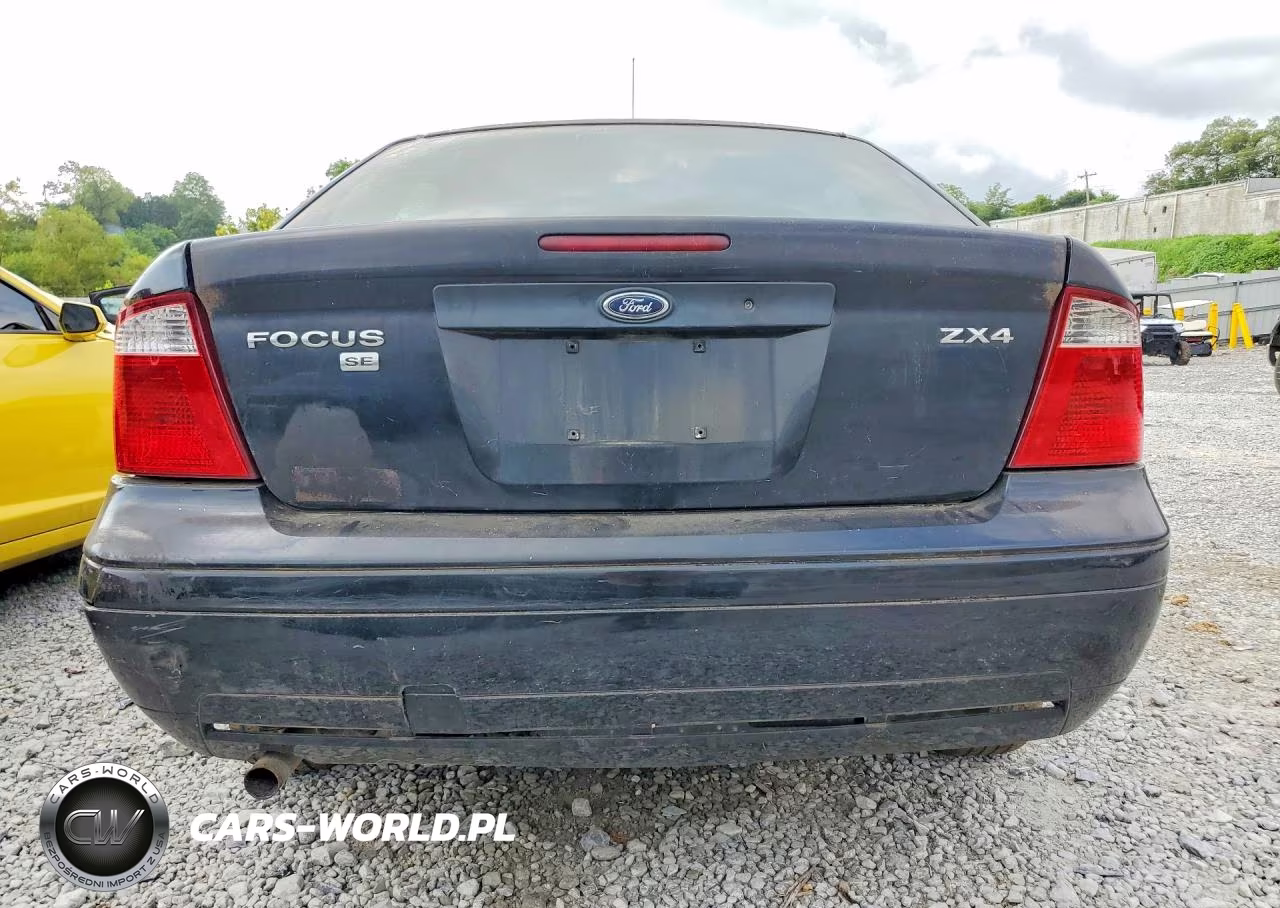 2005 Ford Focus Zx4 VIN:1FAFP34N35W211104 - 6