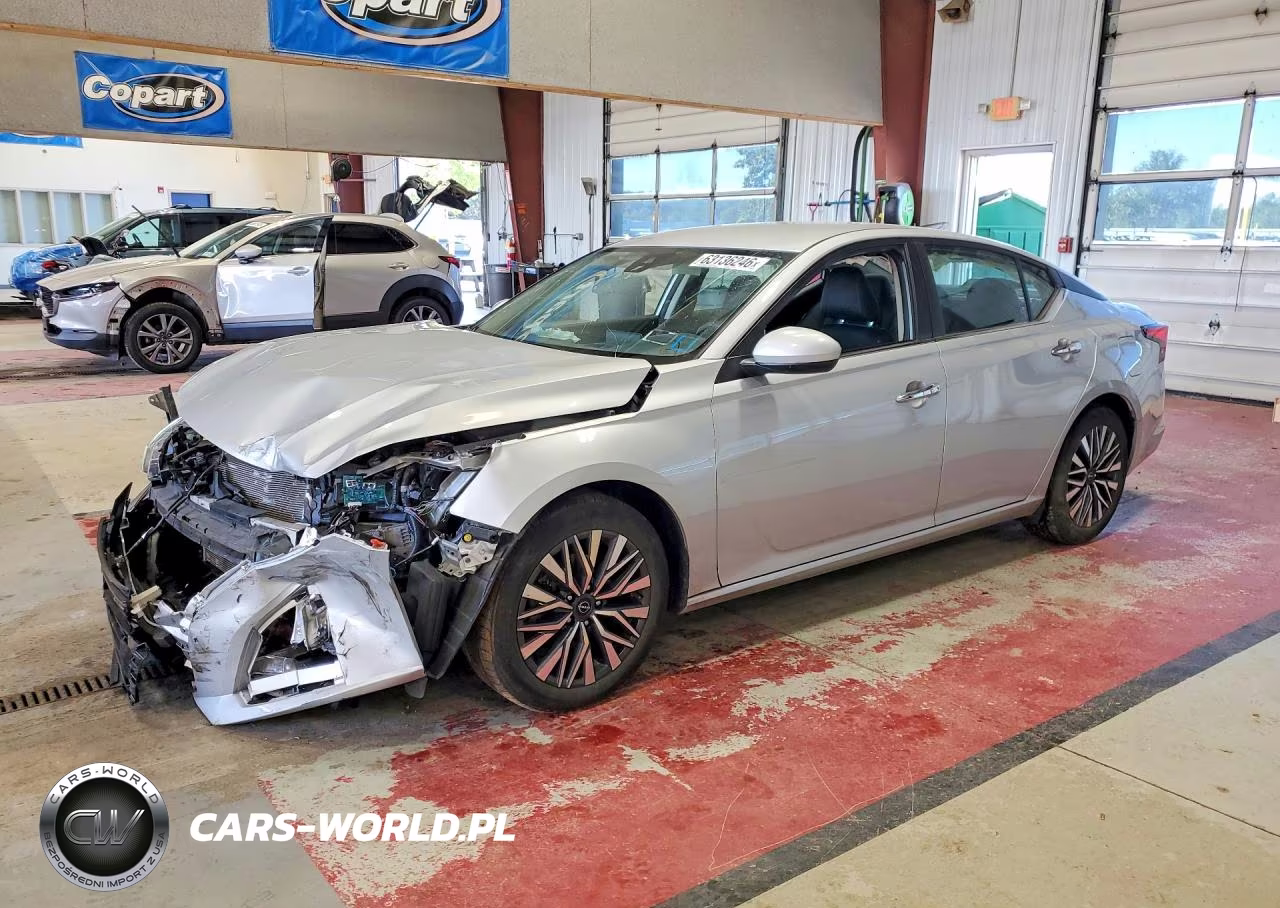 2023 Nissan Altima Sv – zdjęcie 1 z 12