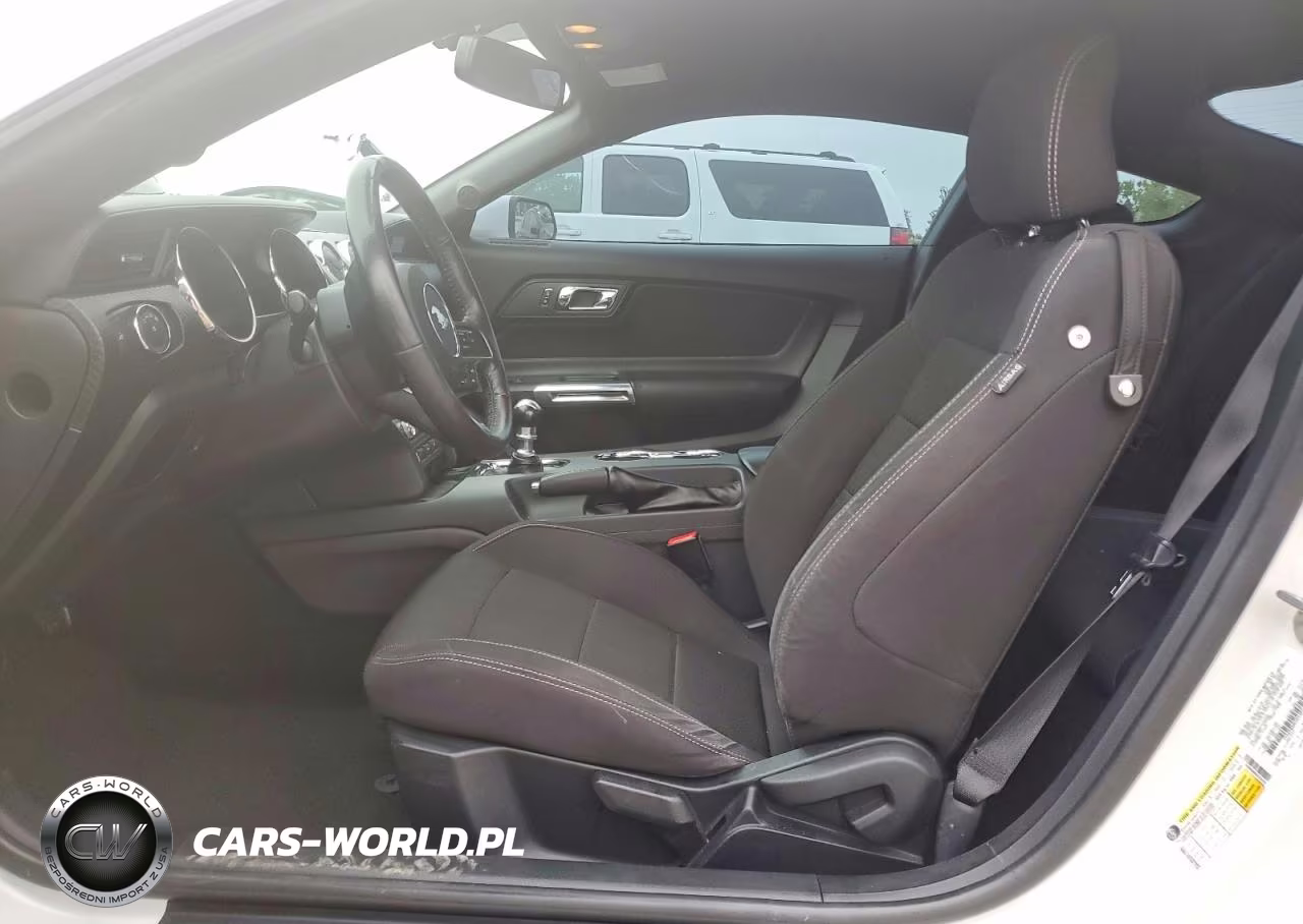 2017 Ford Mustang VIN:1FA6P8AM5H5302426 - 7