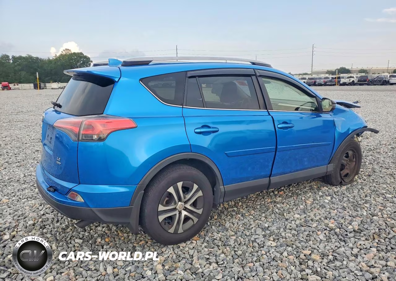 2017 Toyota Rav4 Le VIN:JTMBFREV5HJ148960 - 3