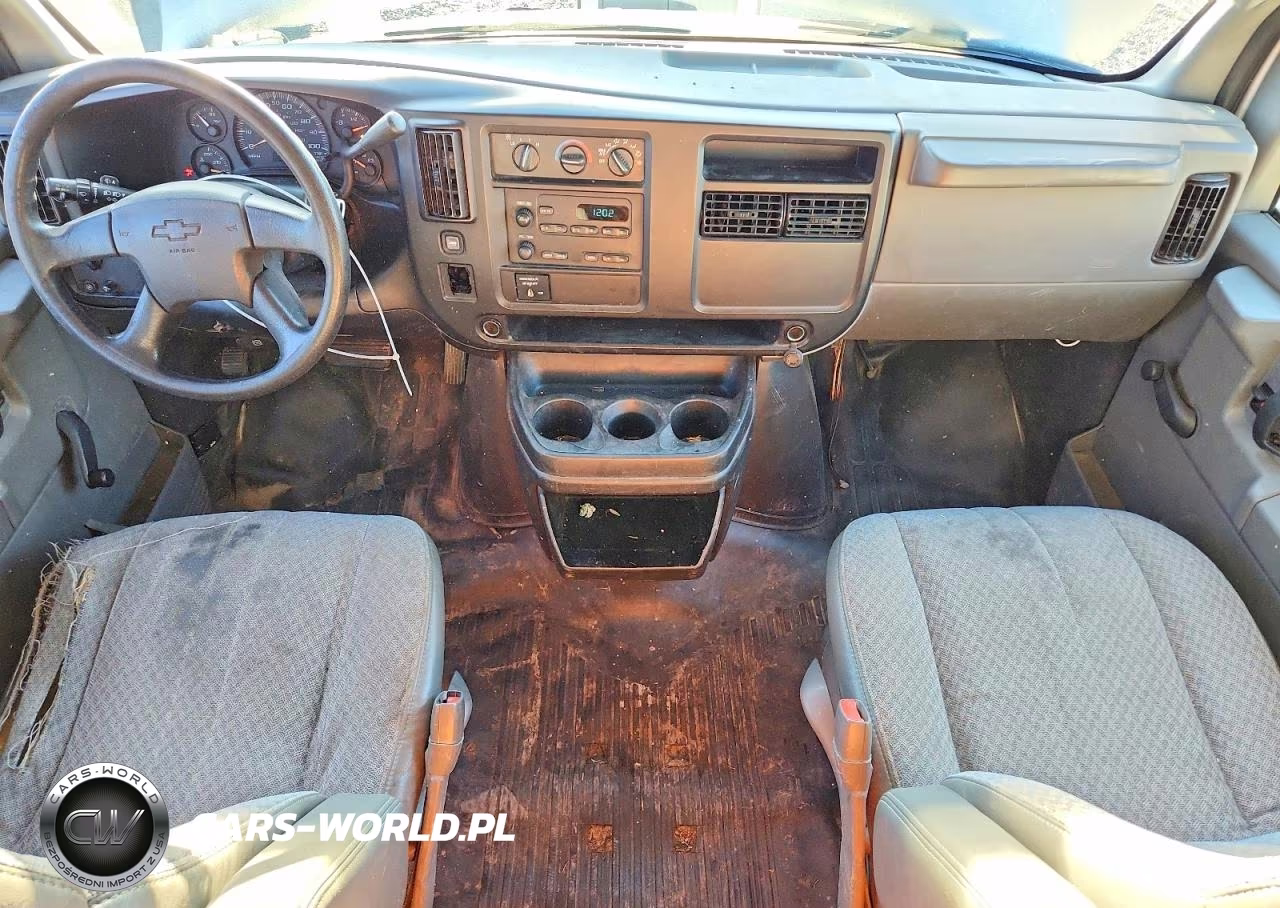 2004 Chevrolet Express 2500 Delivery Van VIN:1GCGG25V841116587 - 8