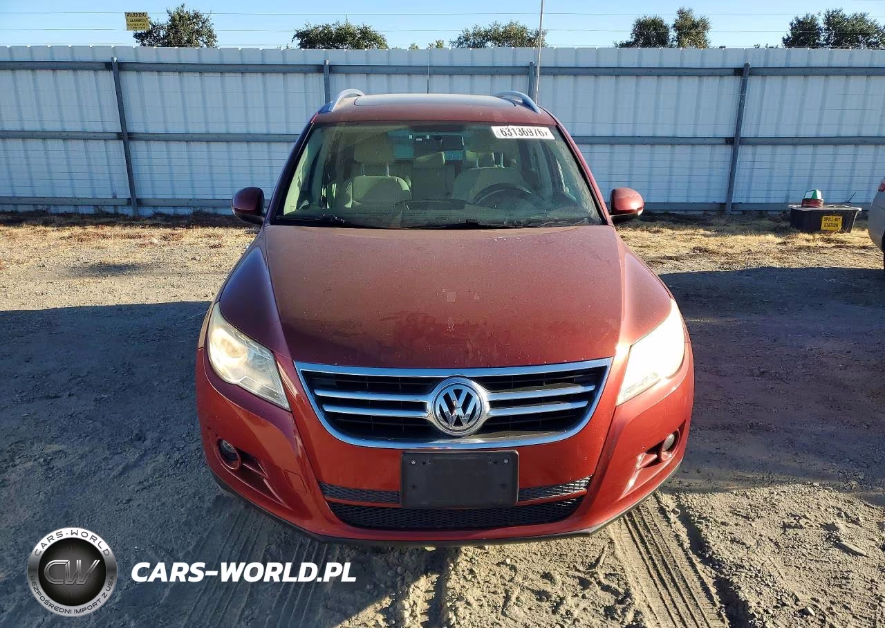 2010 Volkswagen Tiguan S VIN:WVGAV7AX4AW002306 - 5